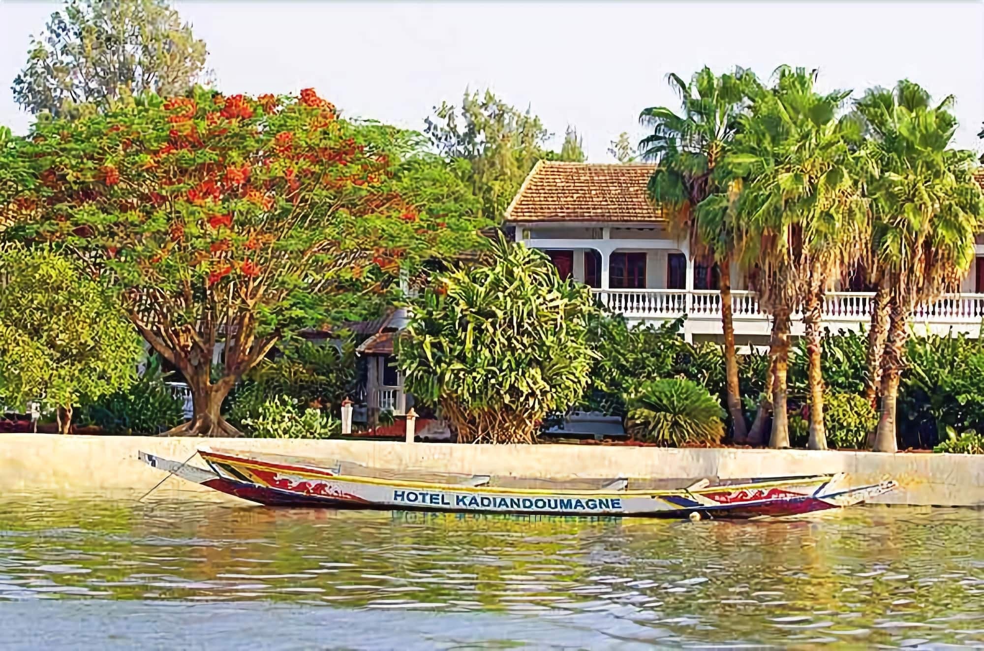 Hotel Kadiandoumagne Ziguinchor Exteriör bild